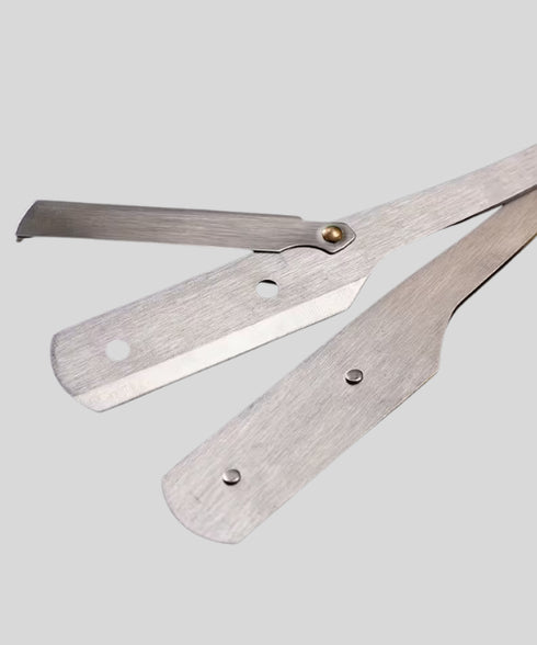 Vintage Barber Straight Razor with Wooden Handle — Folding Manual Shaving Blade